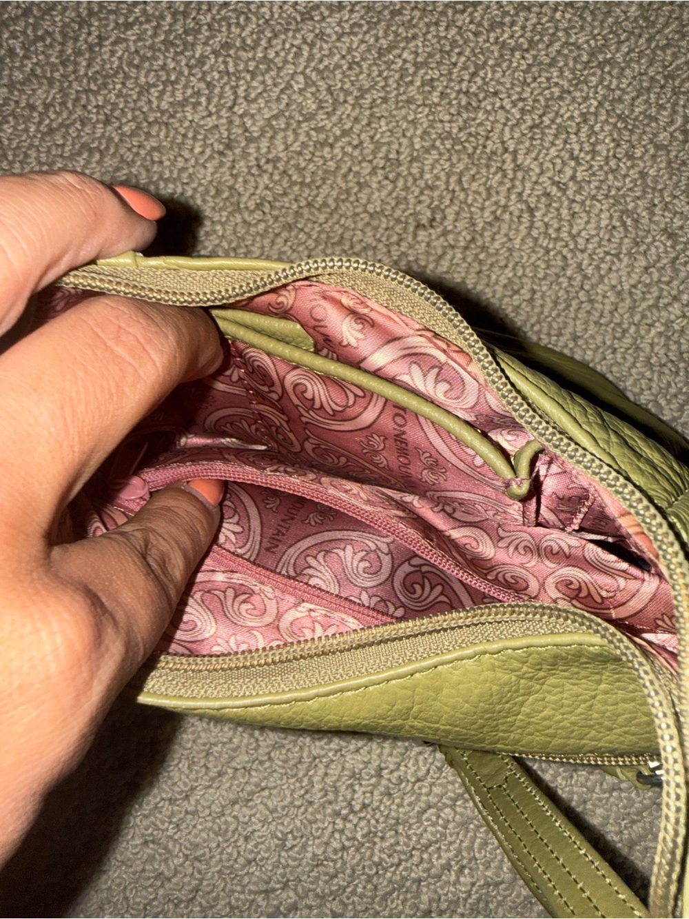 Olive Green Leather Shoulder Bag - Picture 4 of 9